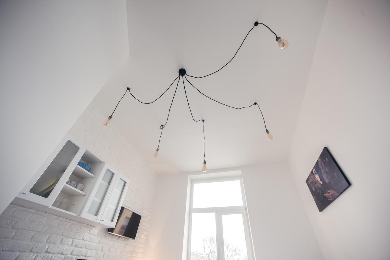 Студия С Дизайнерским Ремонтом Lviv Exteriör bild