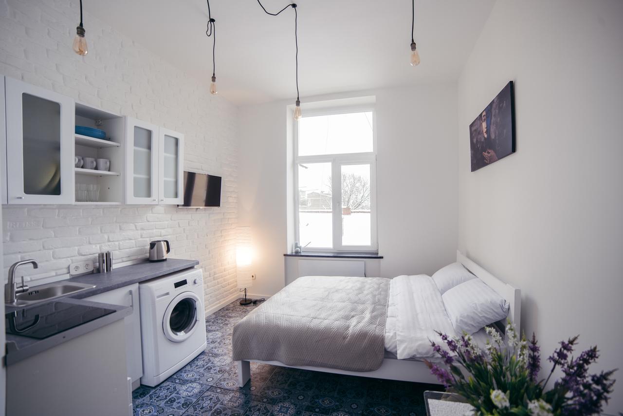 Студия С Дизайнерским Ремонтом Lviv Exteriör bild